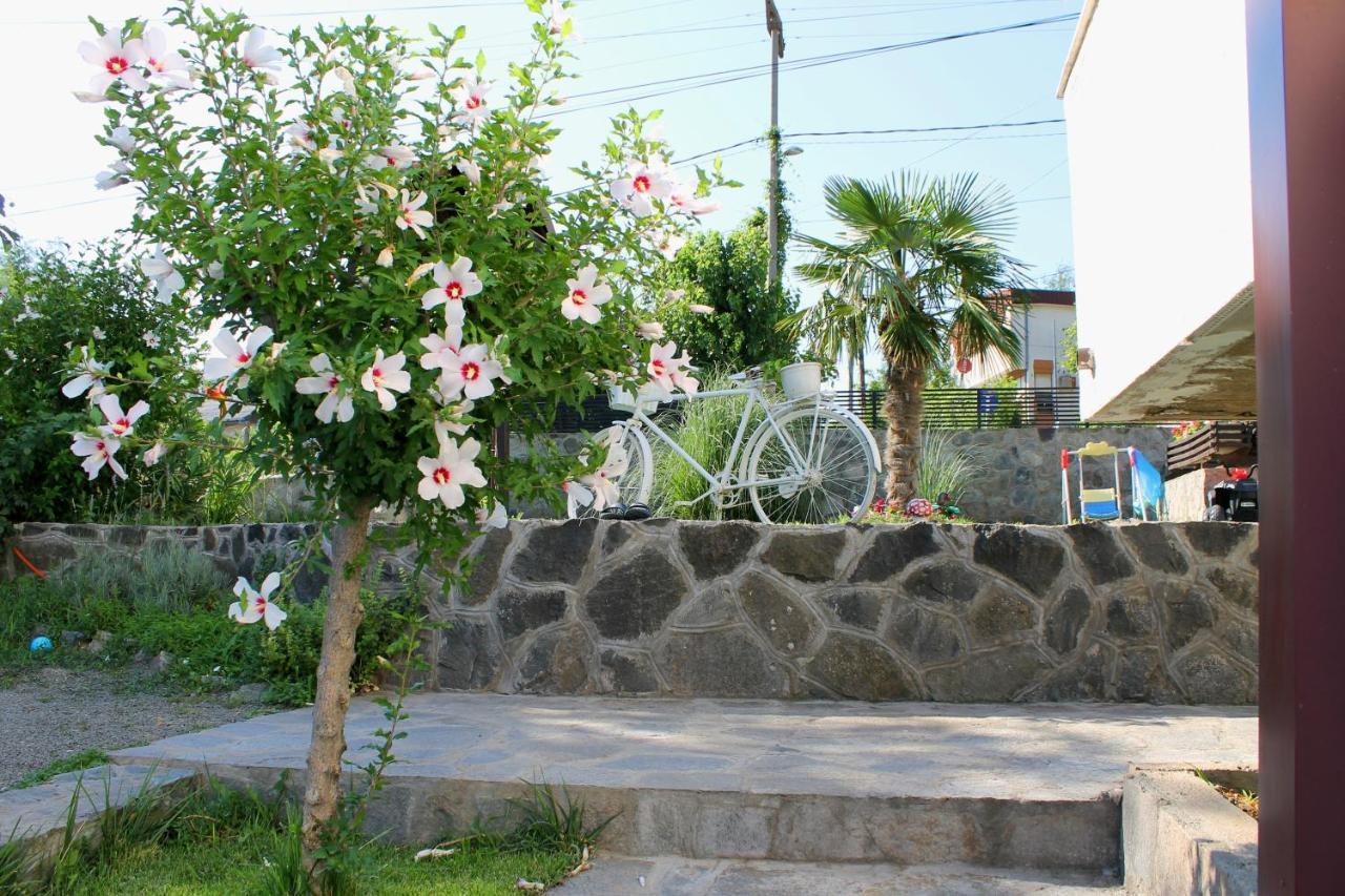 Belov Rooms And Apartments Demir Kapija Exterior photo